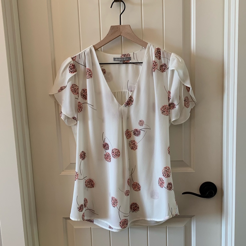 Daniel Rainn blouse •Size M•